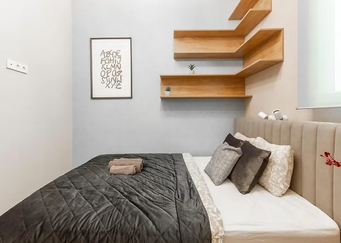 Apartament Exclusive Dohany With Balcony Next To The New York Cafe *