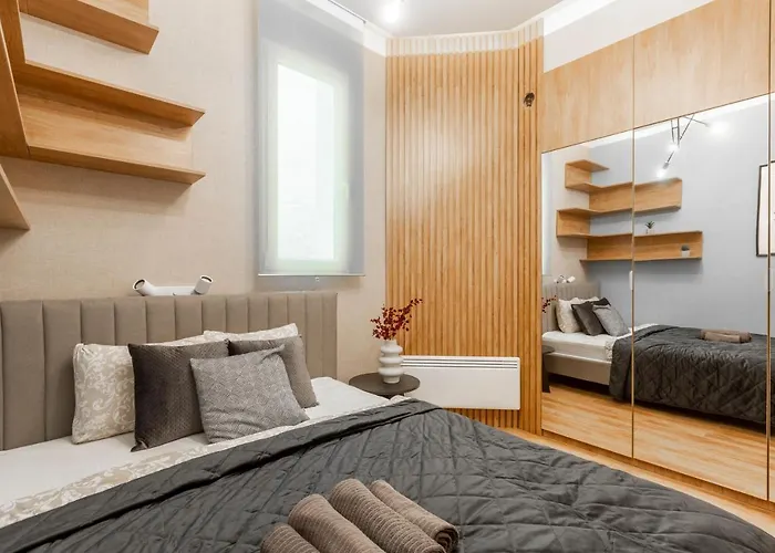 Apartament Exclusive Dohany With Balcony Next To The New York Cafe *
