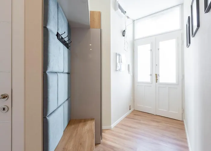 Exclusive Dohany With Balcony Next To The New York Cafe Apartament Budapesta